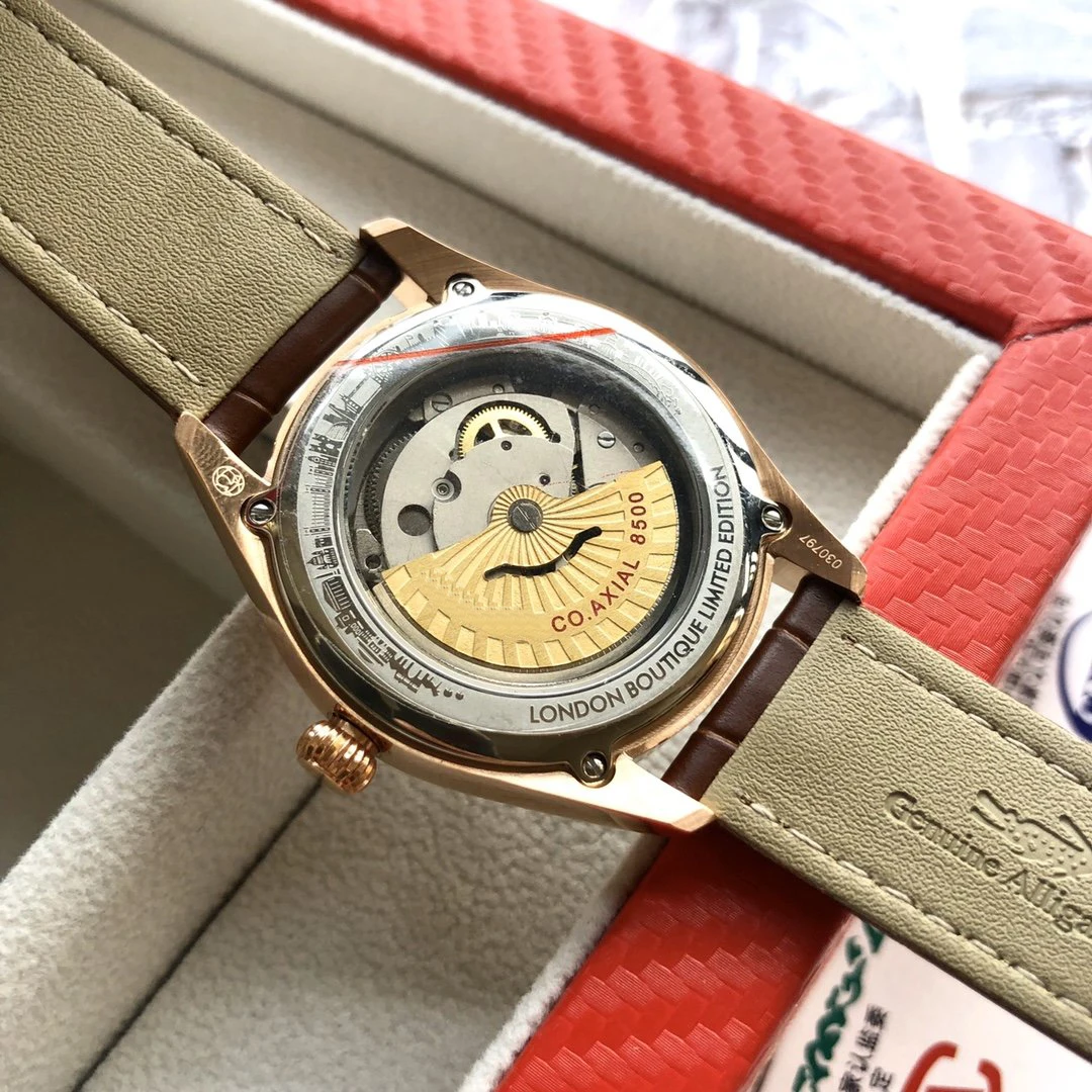 

2020 Limited New Men Automatic Mechanical Rose Gold Black Leather Sapphire Glass back See Through Watch Waterproof