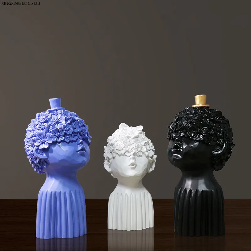 

Modern Interior Decoration Crafts Ornaments Resin Doll Sculpture Living Room Desktop Home Decoration Furnishings Wedding Gifts