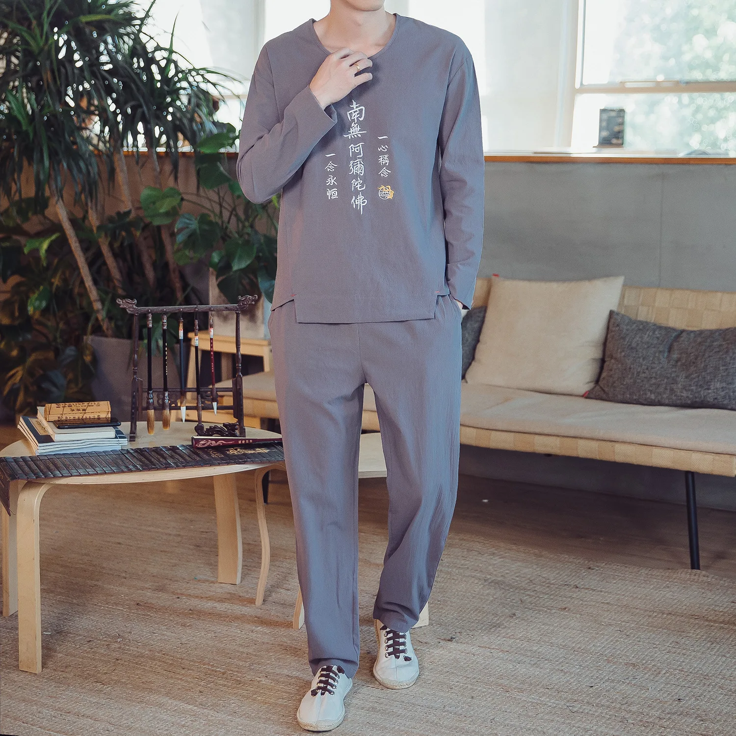 

Mens Chinese Style Clothing Suit Male Linen Top+Pants 2Pcs Loose Fit Plus Size Men's Embroidery Set Chinese Character Streetwear