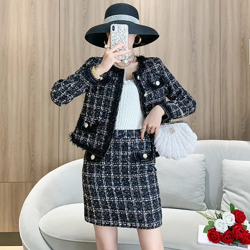 

Женский твидовый костюм, пиджак с кисточками и длинным рукавом, подиумный комплект из 2 предметов, шерстяная мини-юбка-трапеция