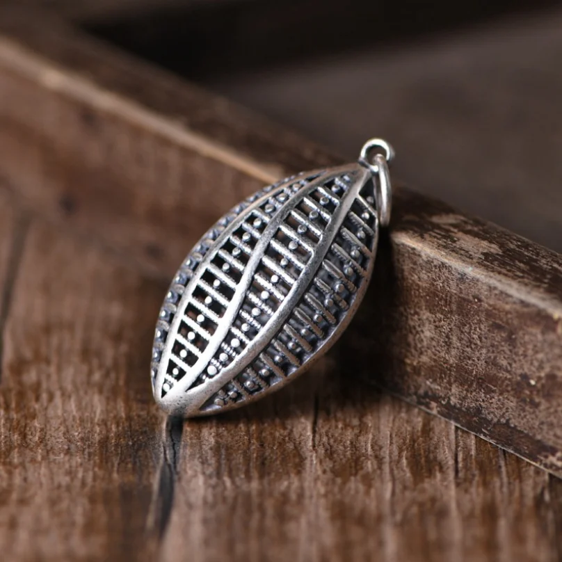 

S925 Real Silver Vintage Hollow Olive Core Design Pendant Man Woman Pure Silver Simple Fashion Elliptical Pendant Jewelry
