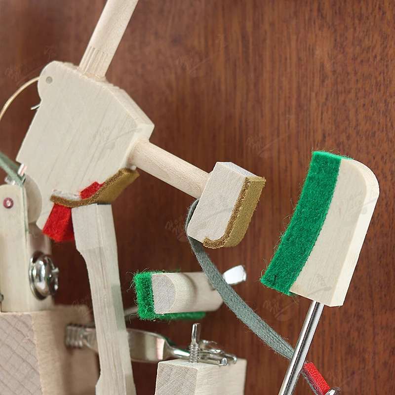 Инструменты для настройки и обслуживания фортепиано. Вертикальное 20-струнная