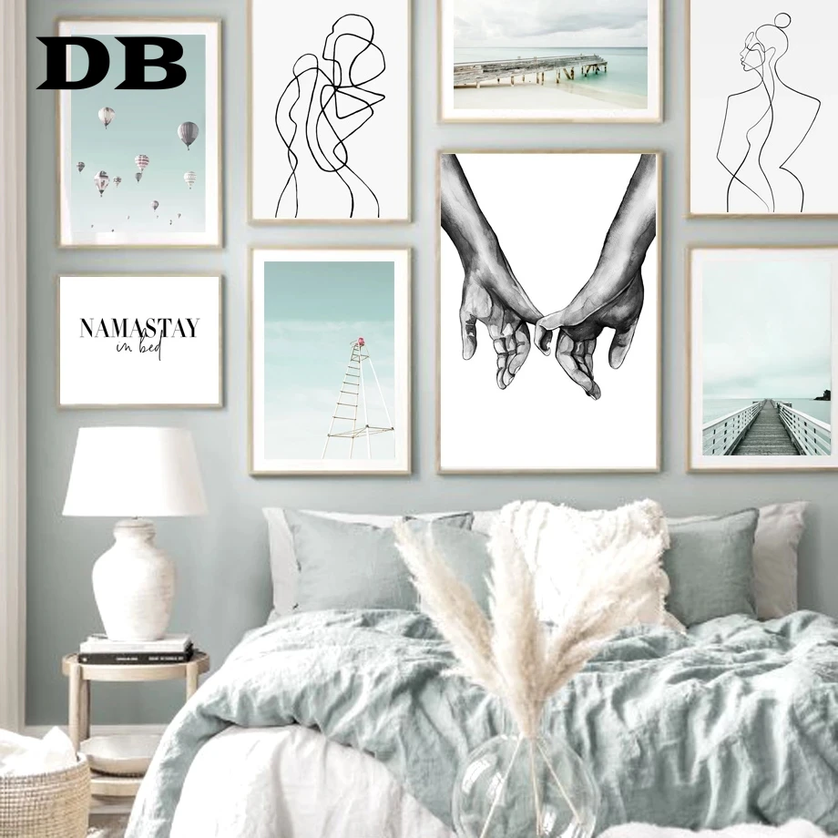

Beach Out To Sea Hold Hands Abstract Line Figure Nordic Poster Wall Art Print Canvas Painting Wall Picture For Living Room Decor