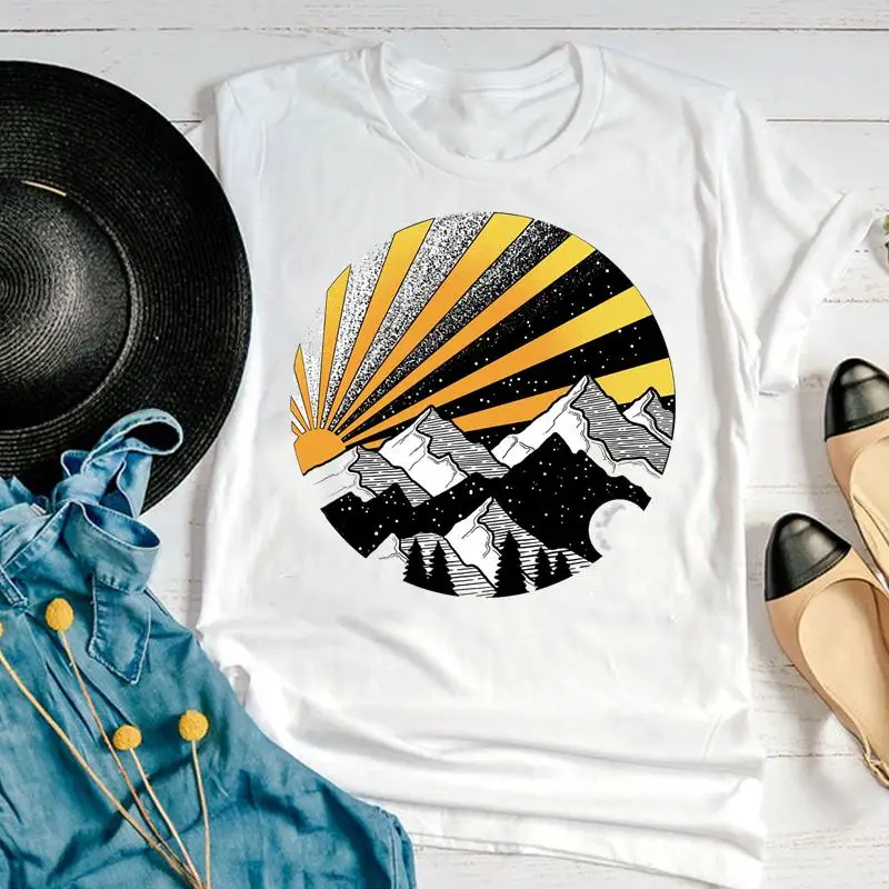 

Women Graphic Travel Beach Cartoon Camper 90s Cute Fashion Short Sleeve Summer Print Female Clothes Tops Tees Tshirt T-Shirt