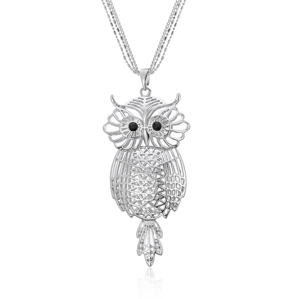 Женский свитер с длинным цепочечным кристальным ожерельем и подвеской-совой в модном пустотелом животном стиле для ювелирных подарков 2018 года.