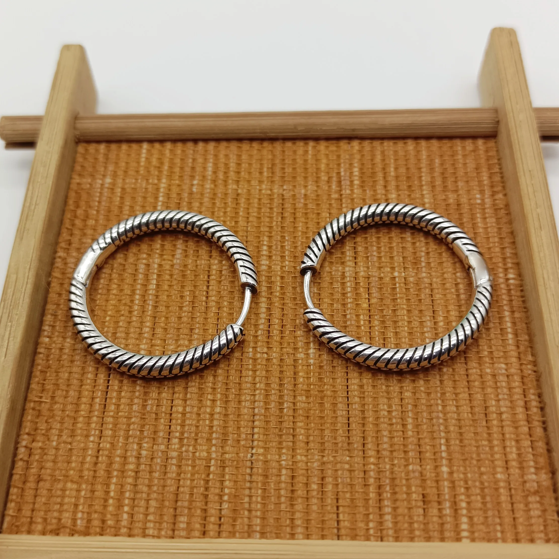 

2021 Autumn Moments Charm Round Earrings High-quality jewelry manufacturers wholesale