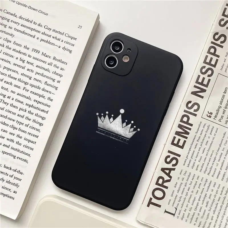

King queen couple Phone Case for iPhone 11 12 pro XS MAX 8 7 6 6S Plus X 5S SE 2020 XR Soft silicone