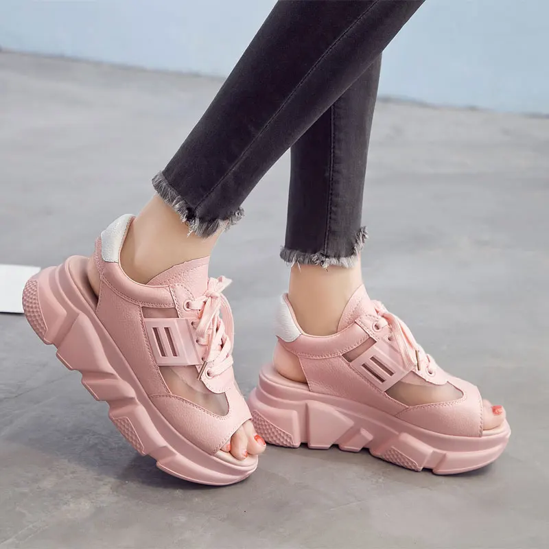 Женские сетчатые сандалии в сеточку новинка 2020 повседневная обувь на платформе