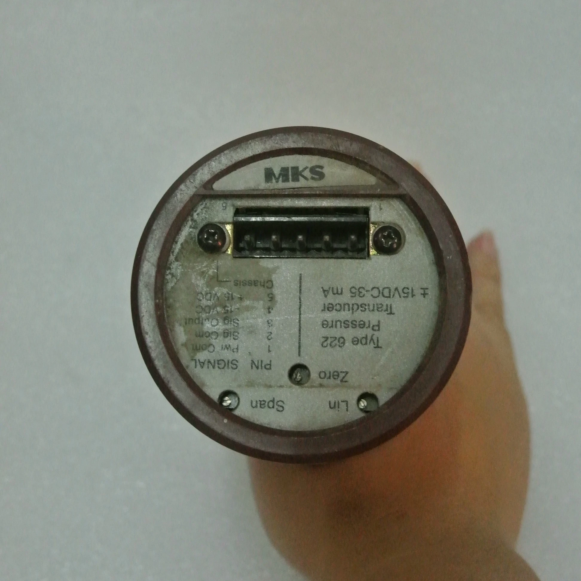 

Вакуумный манометр MKS 622A12TBE