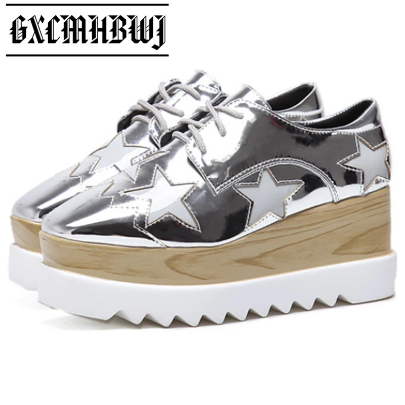 

GXCMHBWJ 2021 Autumn Women Patent Leather Stars Flat Platform Casual Shoes Fashion Lace Up Brogue Shoe Footwear Chaussures Femme