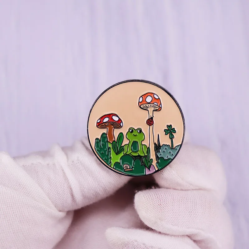 

Funny Mushrooms Enamel Pins Cute Frog Brooch Metal Fashion Lapel Pin Natural Animals and Plants Badge Backpack Jewelry Gifts