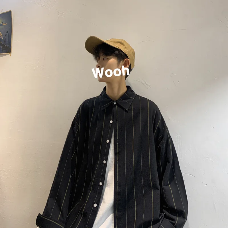 

Stripe shirt male long-sleeved new Hong Kong wind tide handsome shirt Korean edition loose thin coat