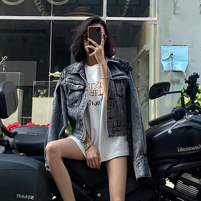 

CHICEVER Vintage Blue Denim Coat For Women Lapel Long Sleeve Patchwork Pockets Straight Korean Jackets Female Spring Fashion New