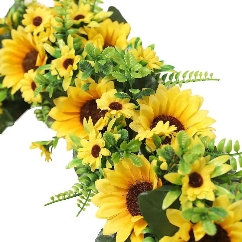 

Simulation Garland, Artificial Sunflowers Ornament Wall Decor Decorative Pendants for Home Shops