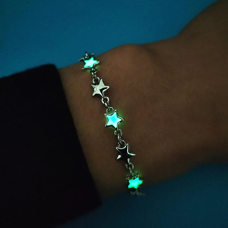 

Glamour Women Pentagram Bracelet Luminous Fluorescent Stone Glowing Stars in the Dark Trendy Cute Romantic Chain Alloy Bracelet