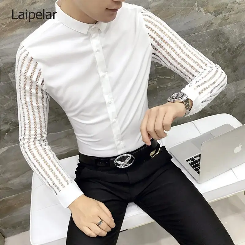 

Весенняя Мужская белая рубашка с длинными рукавами, модная кружевная приталенная Парикмахерская Ультрамодная рубашка с полым рукавом