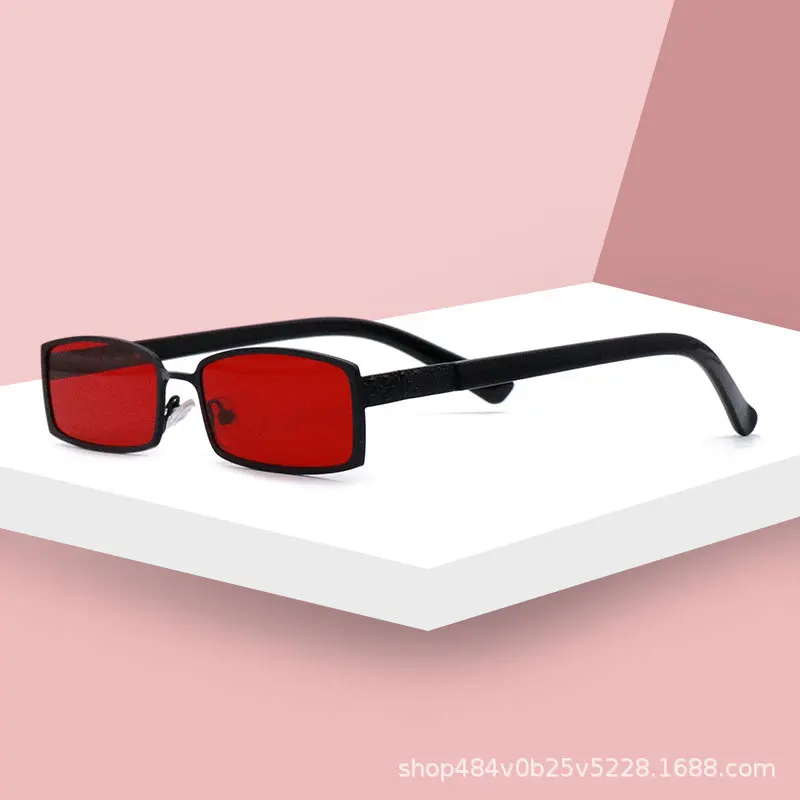 

Retro Sunglasses Men's Small Rectangular Sunglasses Retro Polarized Ladies Metal Frame Black Pink Men & Women Sunglasses