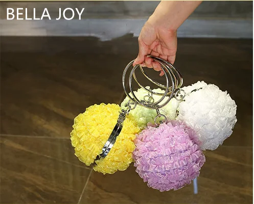 Женская вечерняя сумочка Bella Joy железная круглая для подружки невесты с цветочным