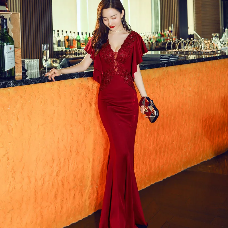 Вышитое сексуальное облегающее Макси платье с глубоким v образным вырезом