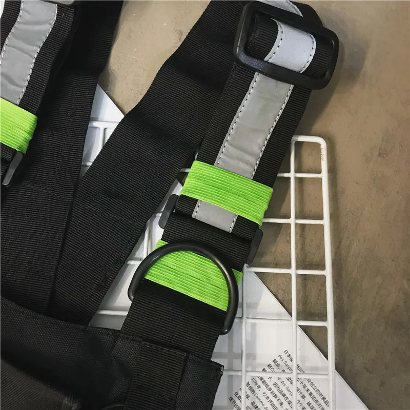 Модная нагрудная сумка камуфляжная тактическая жилетка с ремнем спереди кобура