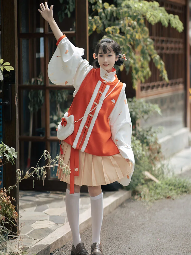 

The vertical collar short autumn and winter hair is more than the A-Han element skirt pleated skirt