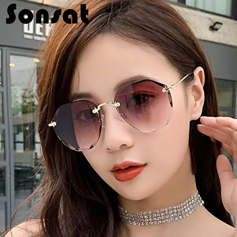 

Fashion Trimmed Sun Rimless Eyewear Men And Women Female Personality Trend Gradient Color Sunglasses