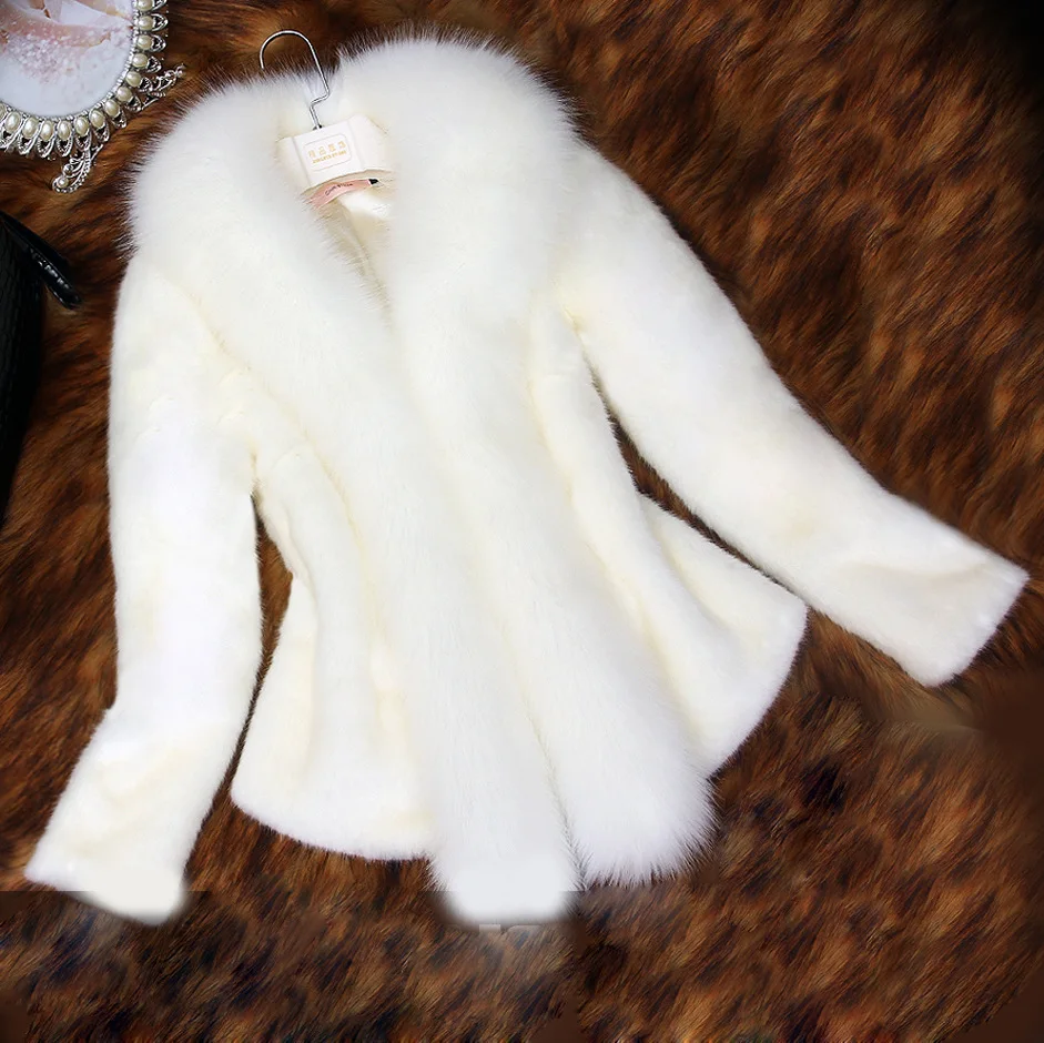

2021 Winter Women Fur Coats White Black New Thick Warm Faux Fur Jacket Short Outerwear