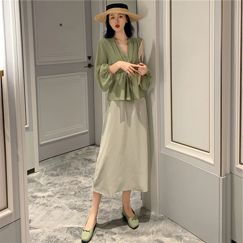 

Spring new cool wind women's wear high-grade feeling small fresh forest women's Department elegant professional two-piece suit
