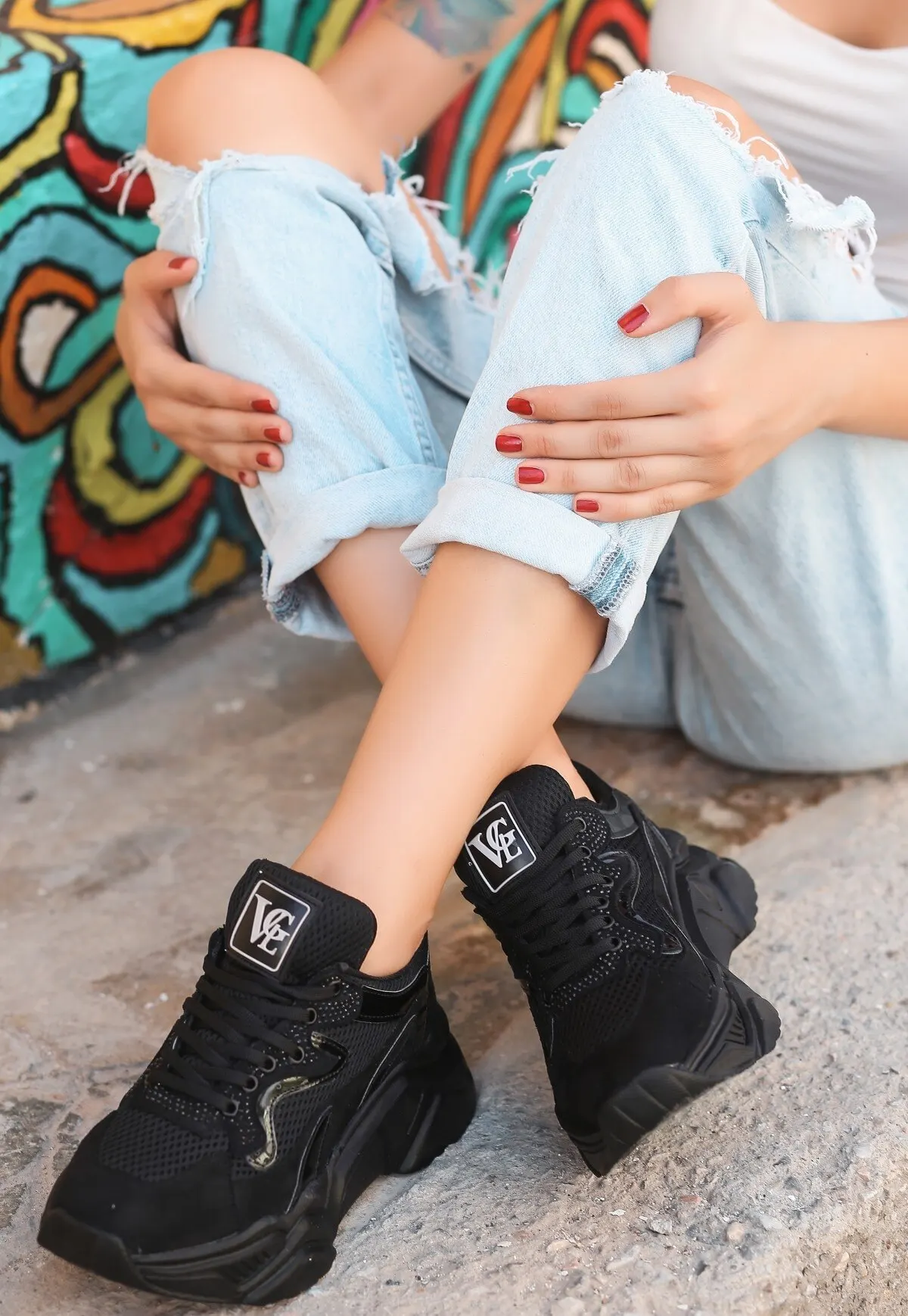 

Магазин BveA для всех сезонов, Повседневная Удобная спортивная женская черная замшевая лакированная кожаная спортивная обувь со шнуровкой