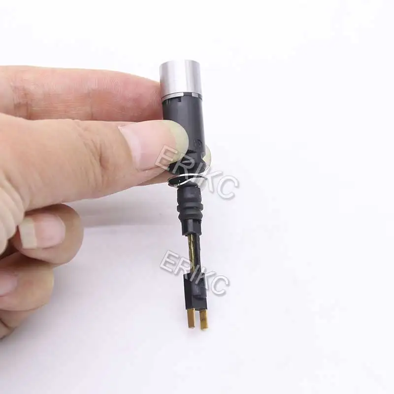 Топливный инжектор электромагнитный клапан E1023005 дизельный двигатель CR запасные