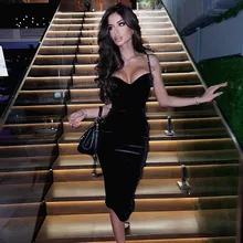 Robe mi longue en velours pour femmes, élégante, Sexy, bretelles Spaghetti, dos nu, col en v, Slim, mode, Robe de soirée, 2022  (2)