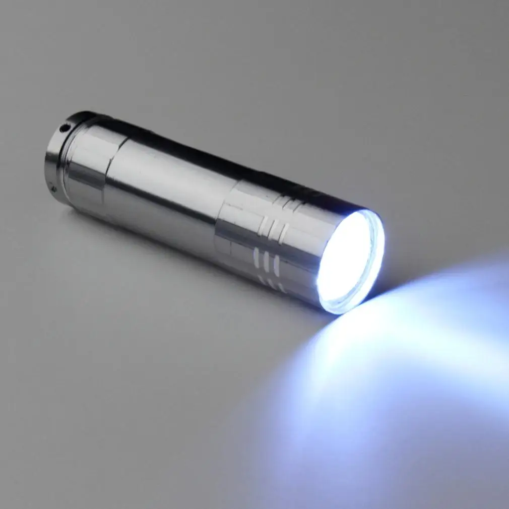 

1pcs 9 LED Aluminum Classic Flashlight Lamp Emergency Camping Small Flashlight hot sale