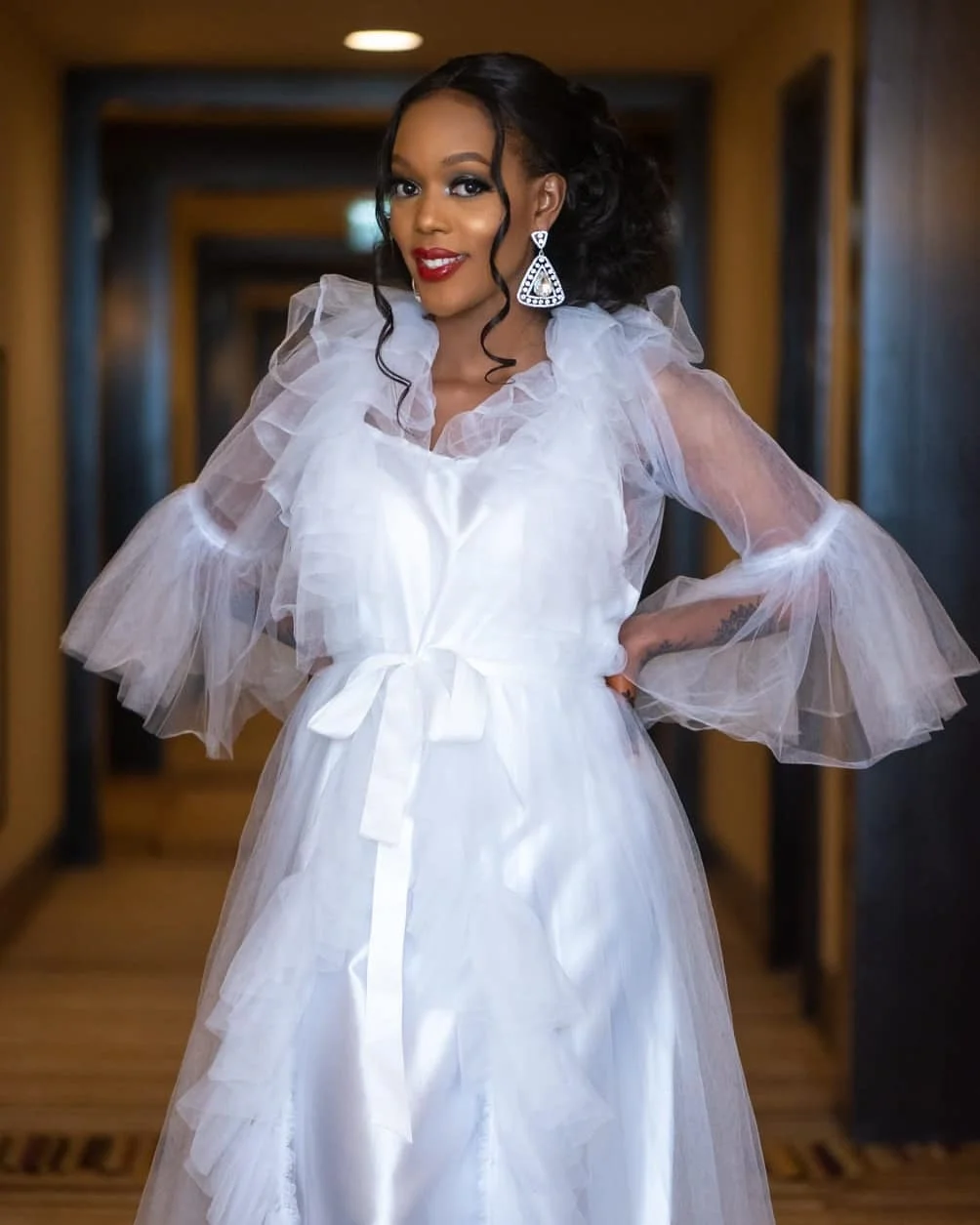 2021 сексуальные фото наряды для фотосессии чернокожих женщин белый прозрачный