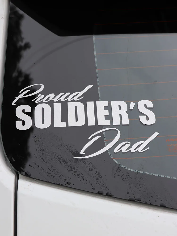 

ZTTZDY 20 см * 12 см виниловый автомобильный стикер чудесный гордый солдат аксессуары для автомобиля