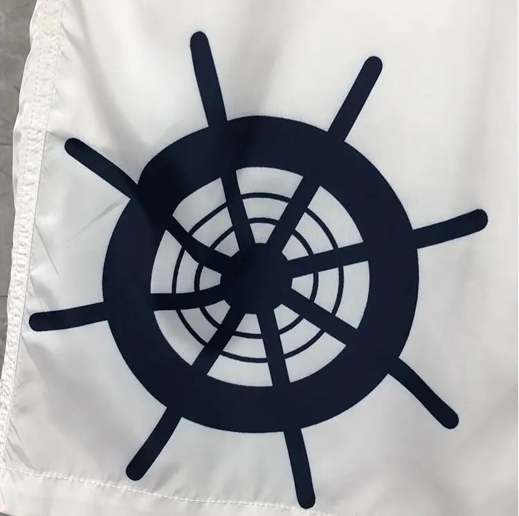 

TB THOM BULUO Brand Casual Shorts Men Summer Loose Beach Shorts Thin Quick Dry Ship Pattern White Sport Shorts Ins