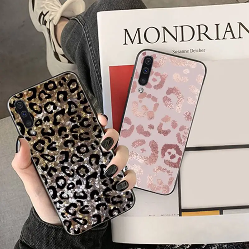 

Leopard Phone Case For Samsung Galaxy M10 20 30 A 40 50 70 71 6S A2 A6 A9 2018 J7 CORE PLUS STAR S10 5G C8