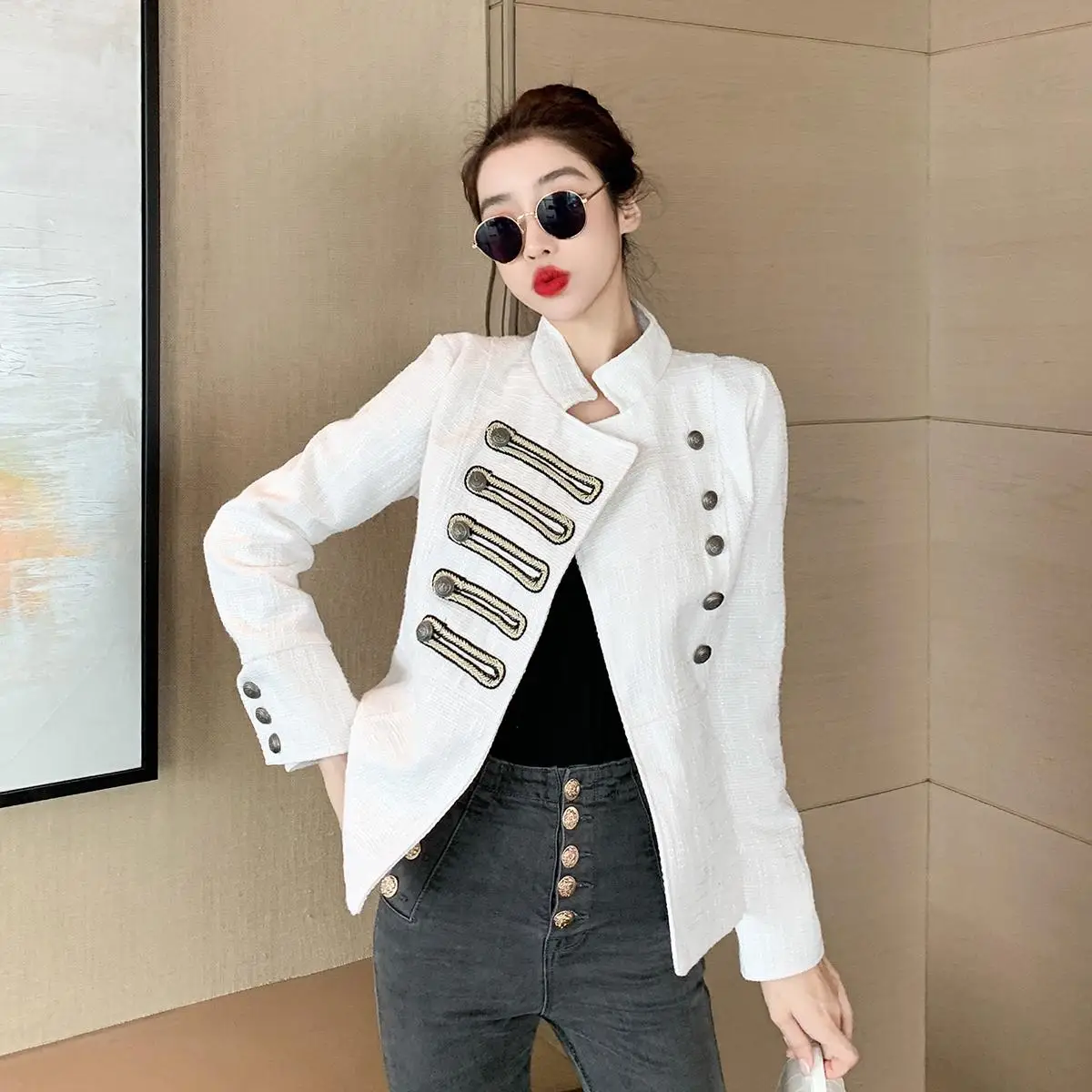 

Heavy button coat casual top