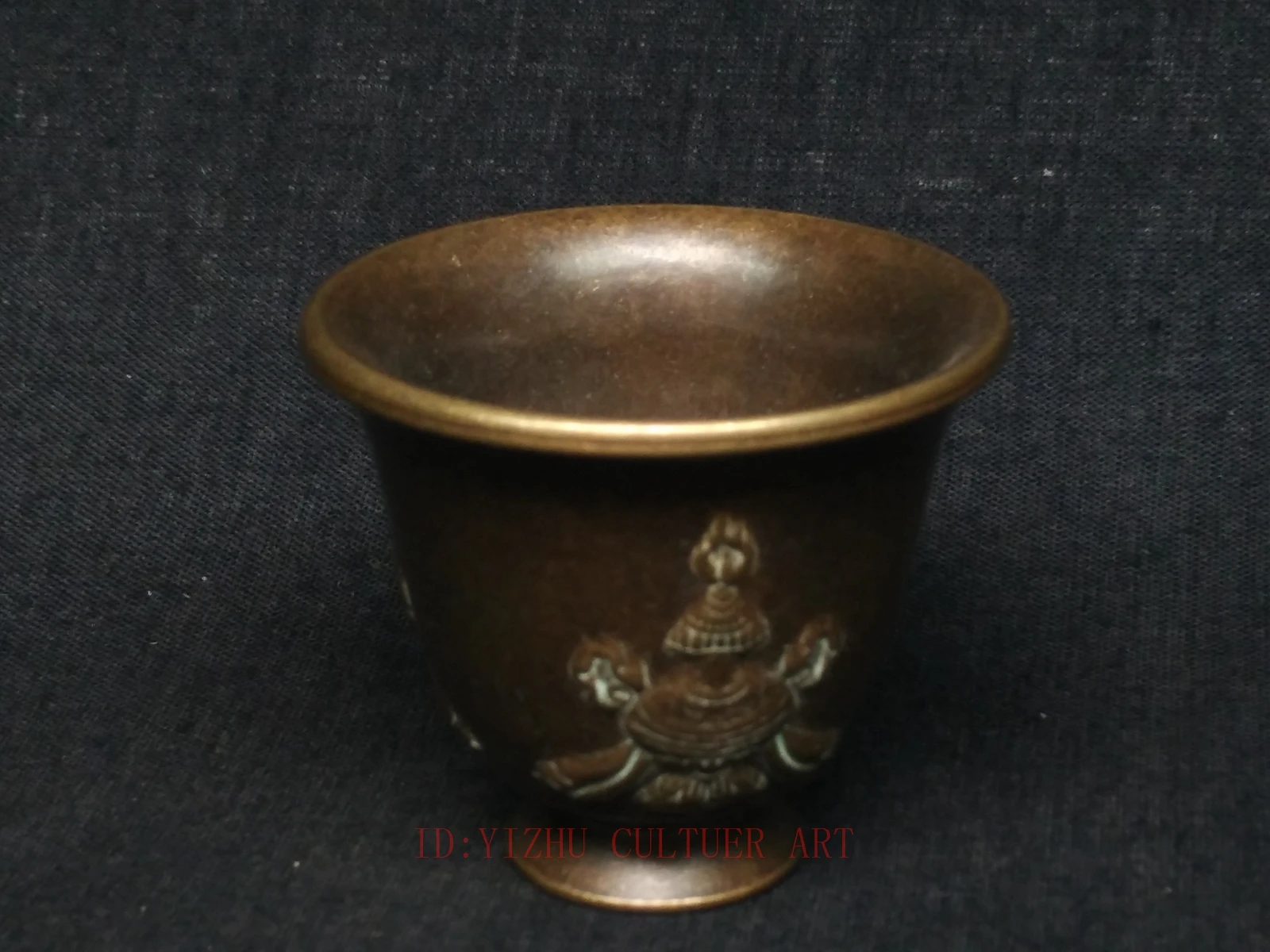 

YIZHU CULTUER ART Unique Collected Old China Bronze Carving Tibetan Auspicious Symbol Drinking Cup Decoration Gift