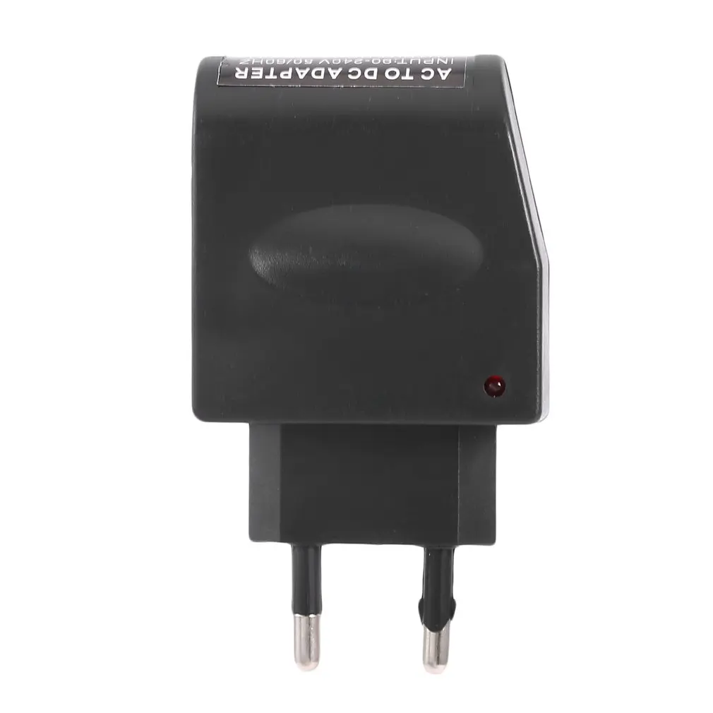 EE4104 110 V-220 V переменного тока в постоянный, работающего на постоянном токе 12 В в евро автомобильное Мощность адаптер конвертер бытовой розетка для автомобильного прикуривателя Мощность Горячая распродажа