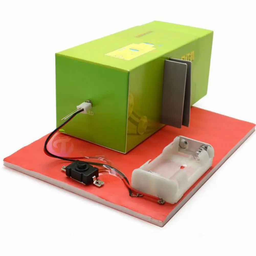

Assembly Projector Eco-Friendly Cardboard Multifunction Wood DIY Experiment Science Slide Projector for Kids For Education