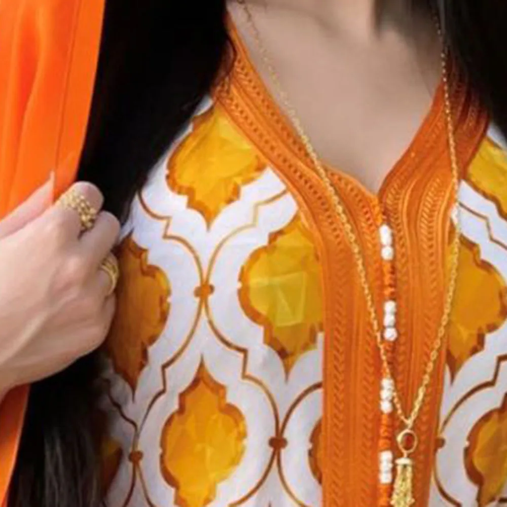 

Muslim New 2021 Summer Women's Robe Printing Long Sleeve V-neck Women's Dress Loose Oversize Indie Long