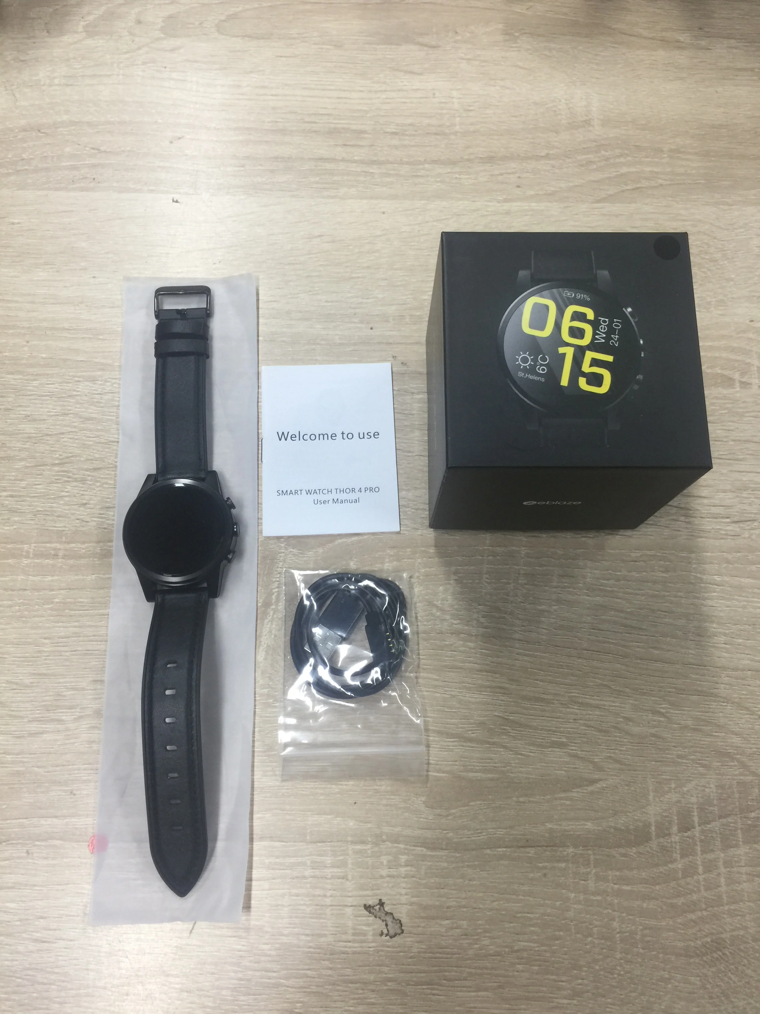 Zeblaze vibe 3 pro 5 thor 4 Смарт-часы для мужчин smartwatch 4G 1,6 дюймов Камера gps монитор сердечного ритма шагомер SIM ответ на вызов 1,6-дюймовый кристаллический дисплей GPS / ГЛОНАСС Quad Core 16 ГБ 600 мАч Гибр
