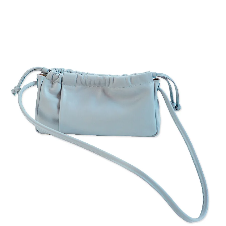 

2021 Korean version of the new acrylic chain handbag magnetic buckle fold bag bag shoulder armpit bag female