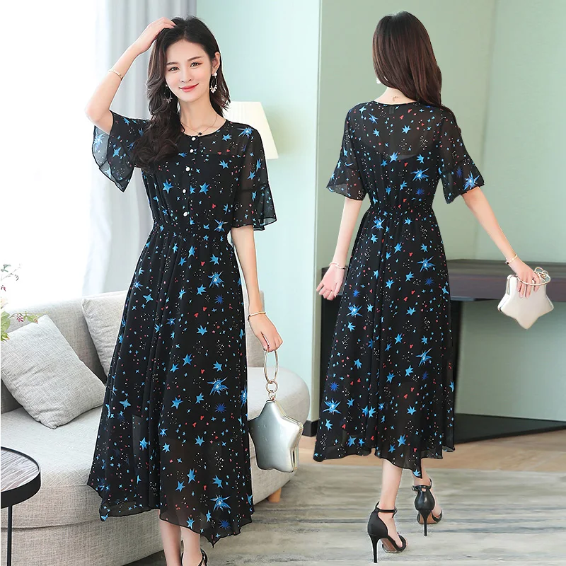 Летнее женское платье новое тонкое миди с расклешенным рукавом необычное