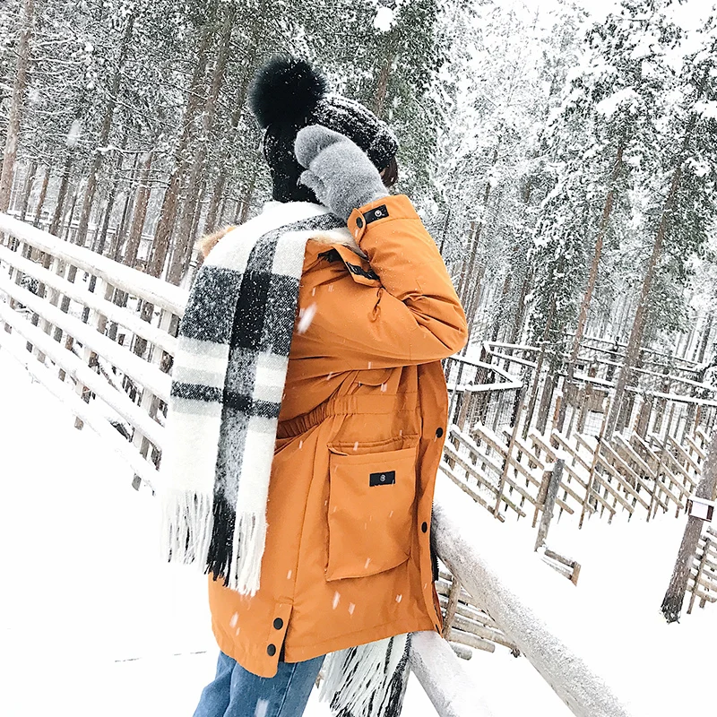 Куртка на утином пуху женская зимняя толстая пуховая куртка с большим капюшоном