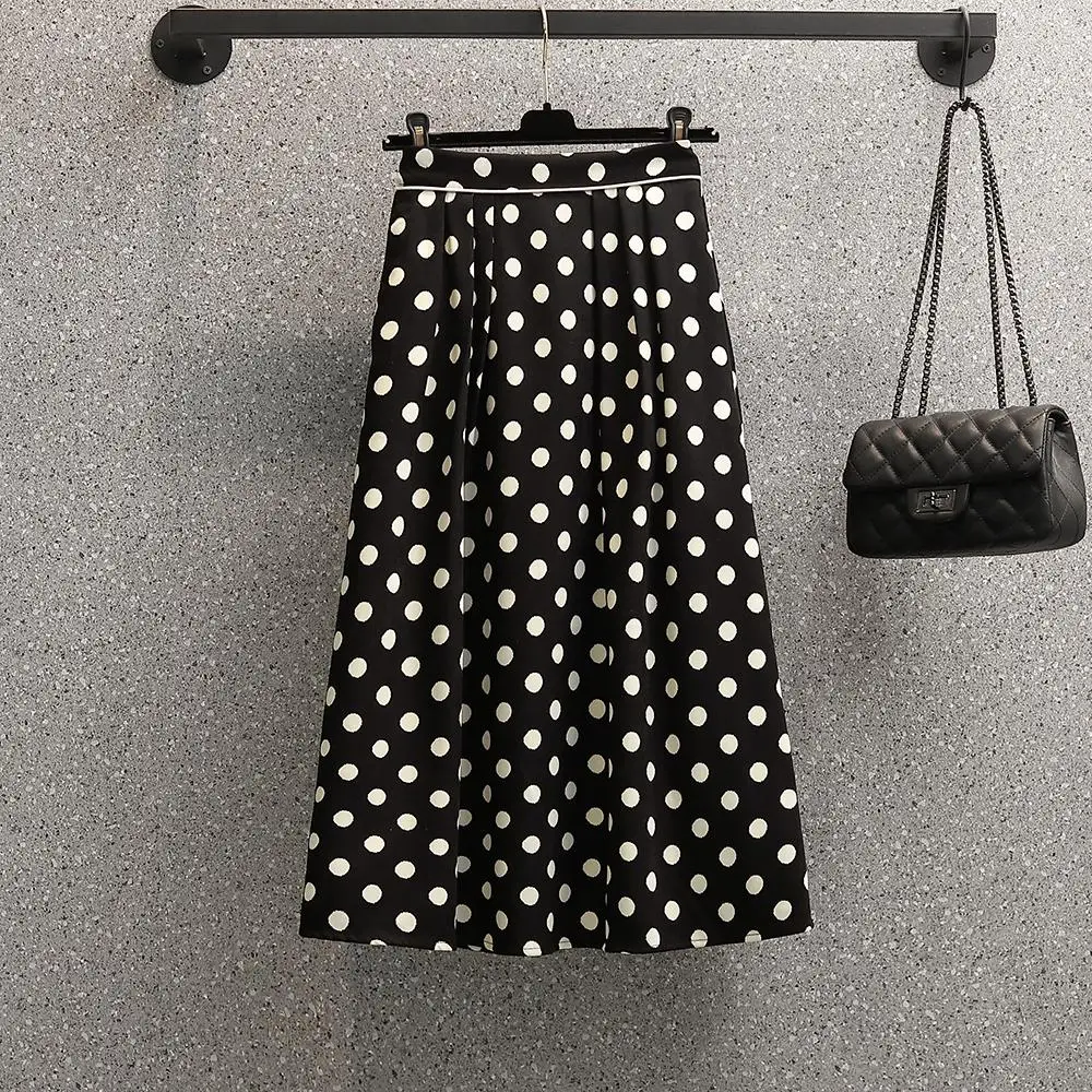 

Large Size Women Black and White Polka Dot Skirts Winter 2021 Elegant Ladies High Waist Thickening Skirt