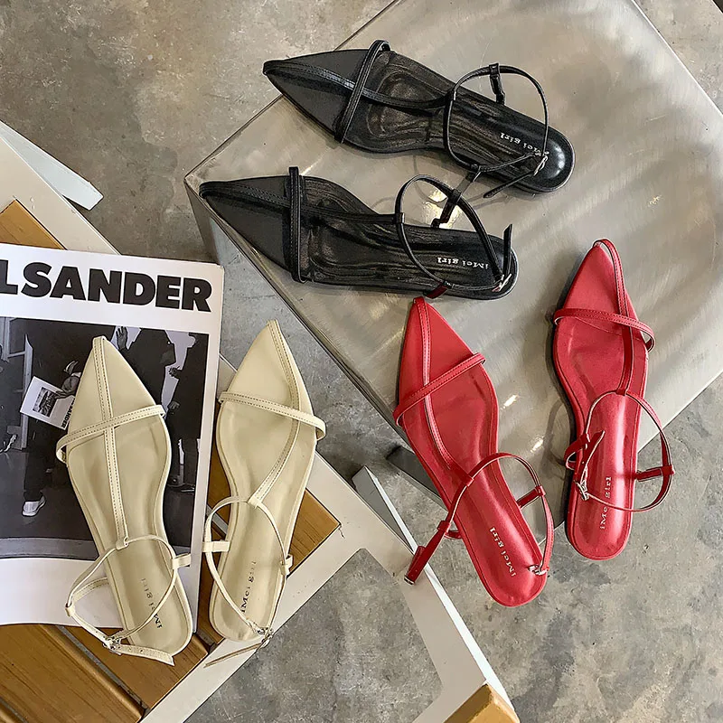 Сандалии гладиаторы с ремешками Женская обувь на плоской подошве острым носком