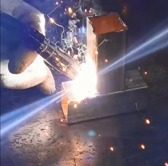 

Carbon dioxide gas shielded welding machine integrated machine small two welding machine 220V home gas-free