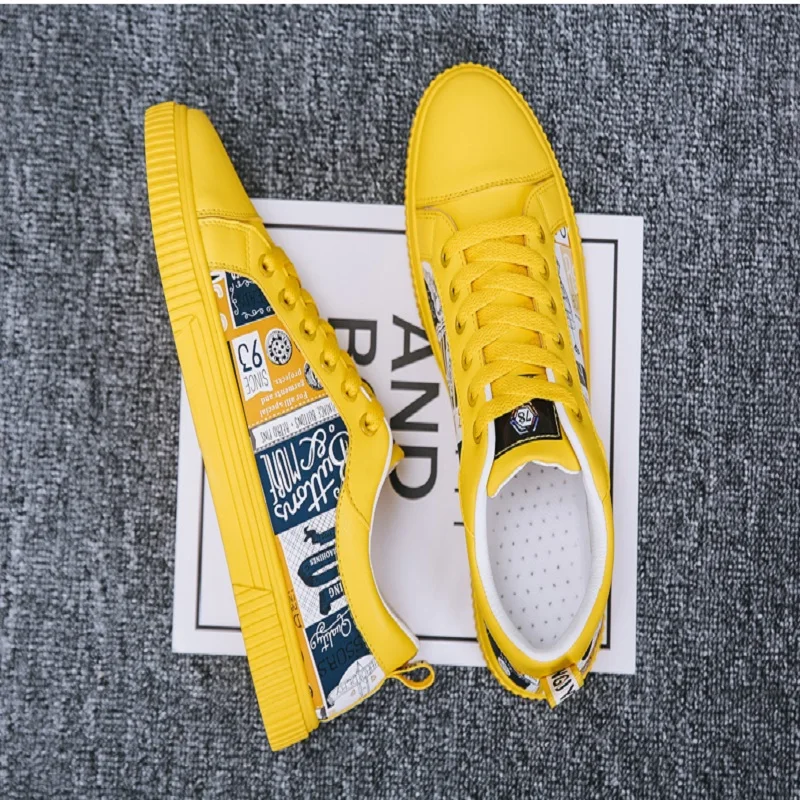 

Doodle tide board shoe male spring and autumn new low top individual character tide shoe student vogue is recreational shoe