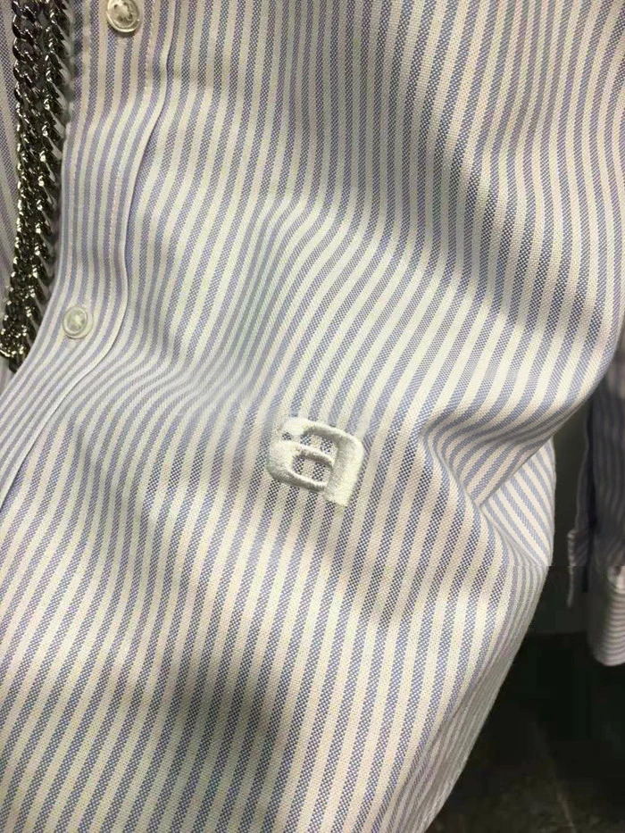 

AAW130 Spring and Summer New Personalized Chain Halter Design Off Shoulder Shirt Women's Stripe Loose Top Trend A2